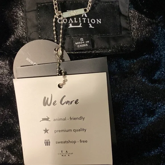 COALITION LA faux-fur hooded winter coat - Picture 8 of 9